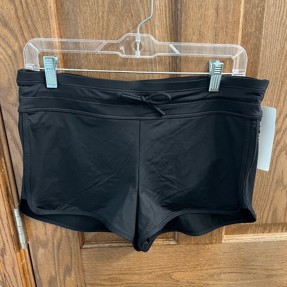 Athlete Kata Surge Short black swim boyshort, size small, NWT